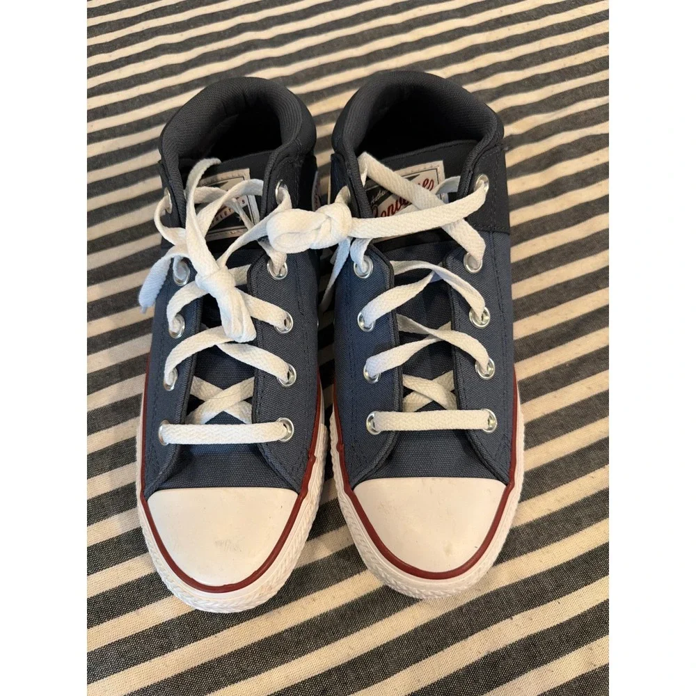 Converse Chuck Taylor All Star Axel Mid Navy Sneakers A10747F Kids 5.5‎